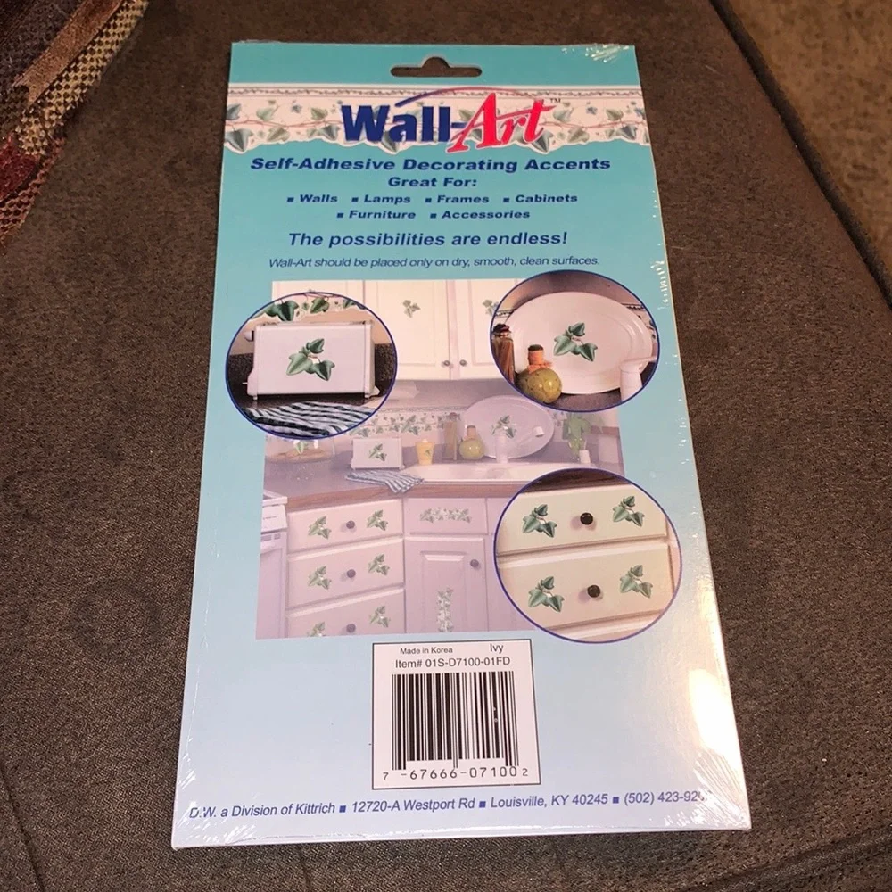 Lot of 12 - Wall Art Self Adhesive Decals Green Ivy Washable Fade Resistant New